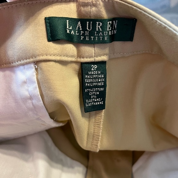 Lauren Ralph Lauren Tan Women's Bermuda Flat Front Shorts Sz 2P - Picture 4 of 5